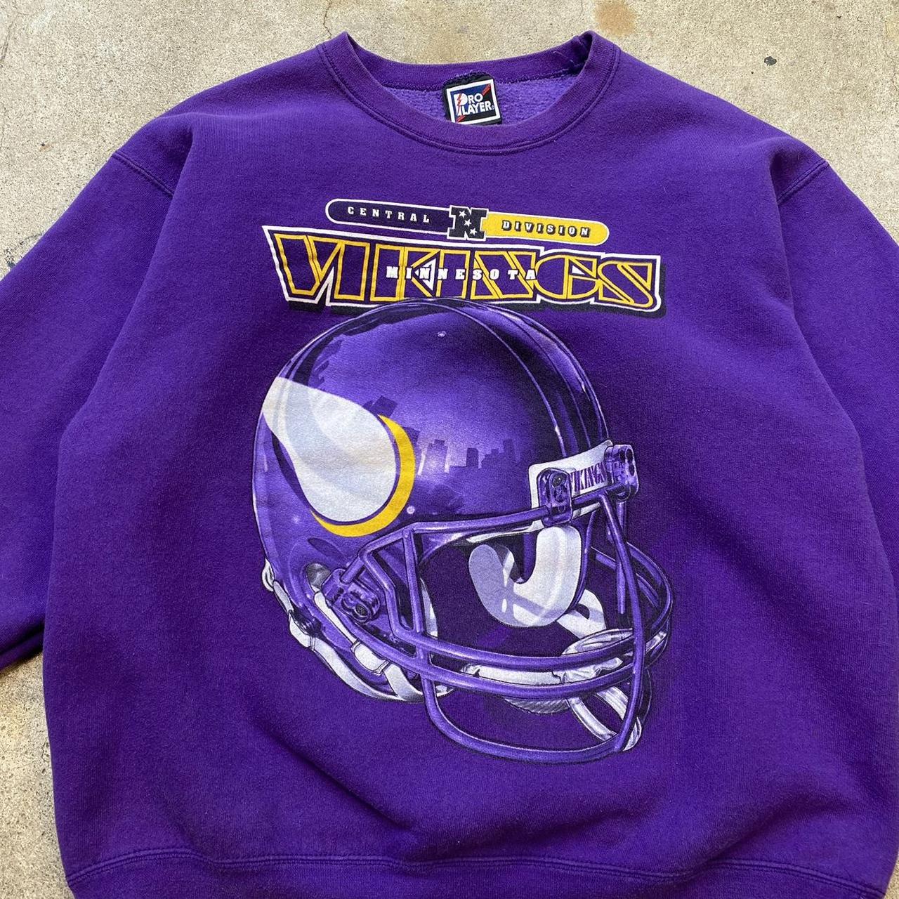 Vintage Minnesota Vikings Hoodie Characteristics: - Depop