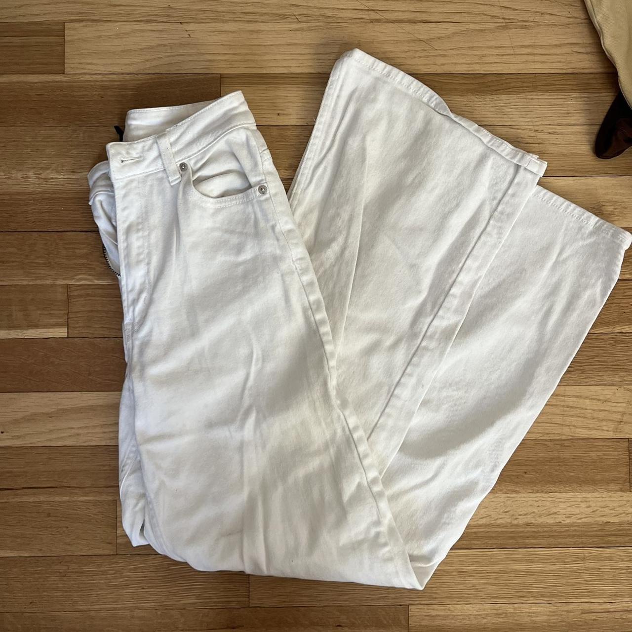 H&M white jeans, wide leg. Depop