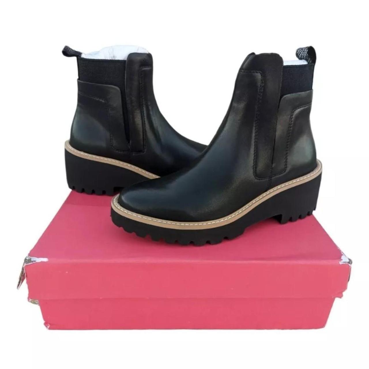 item listed by pinklexic