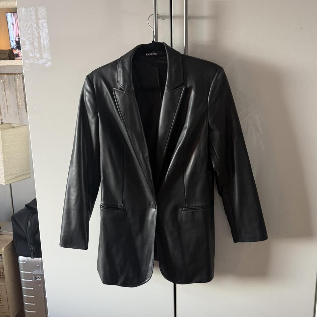 item listed by kelly_nyc