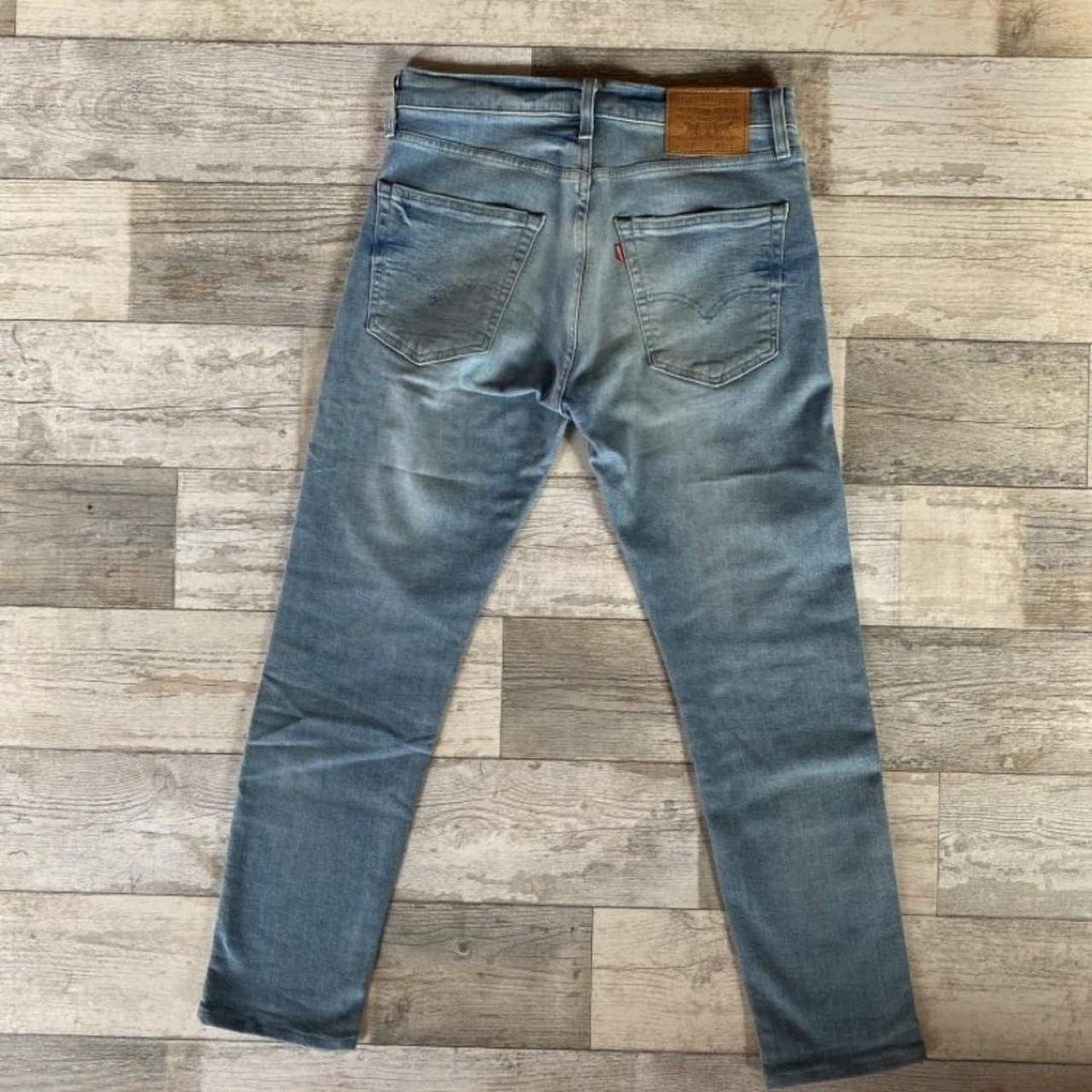 Levi's Men's Blue Jeans | Depop