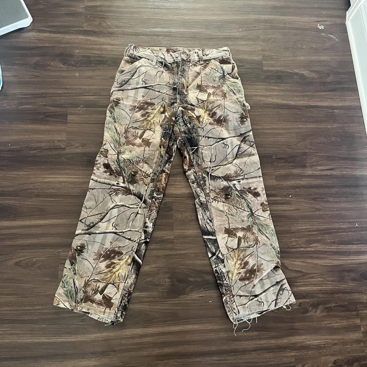 Carhartt Real Tree Camo Pants DM for any questions :) - Depop