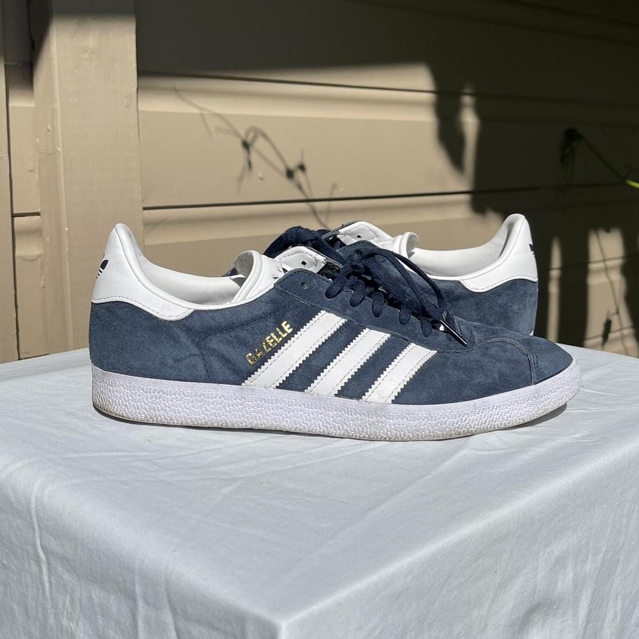 Adidas Navy Gazelle Shoes Size 41 13 Eu 7 12 Uk Depop 9763