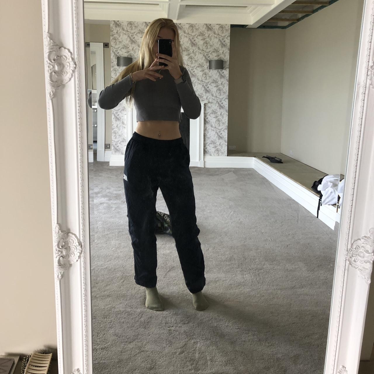 ladies nike track bottoms