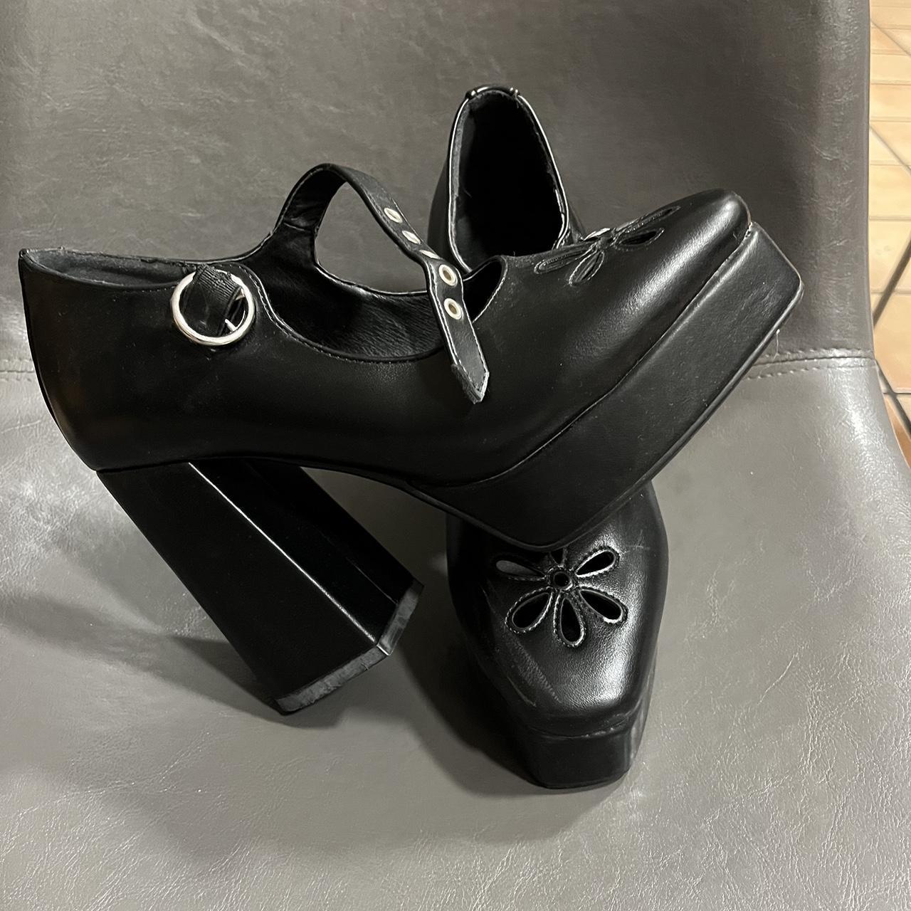 dolls kill platform heels