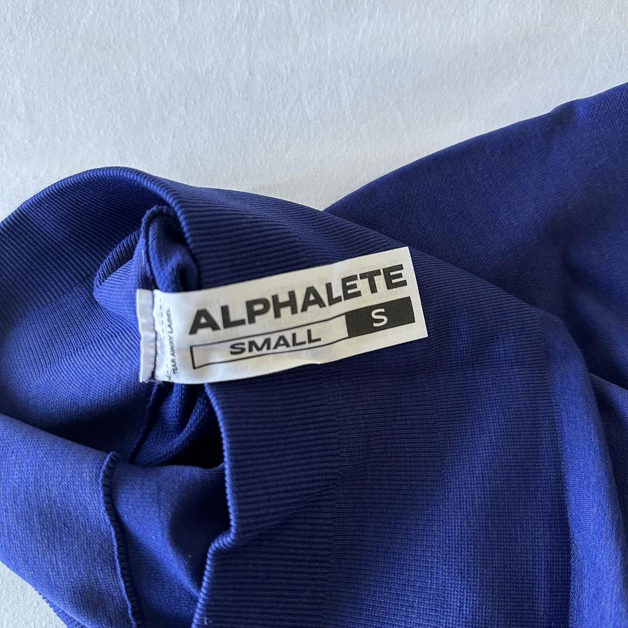 Alphalete Amplify Scrunch Shorts Size Small Color:... - Depop