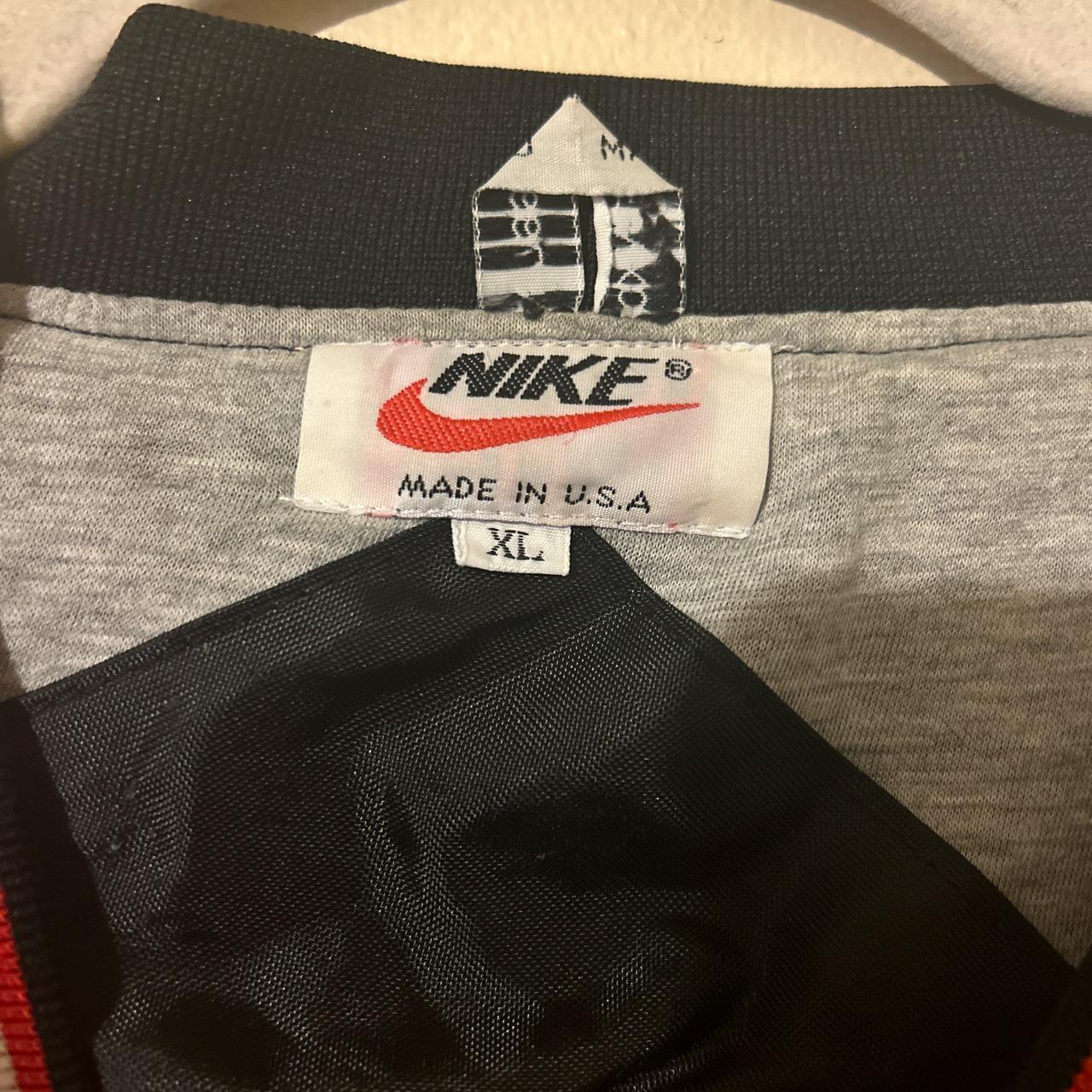 oversized nike pullover vintage