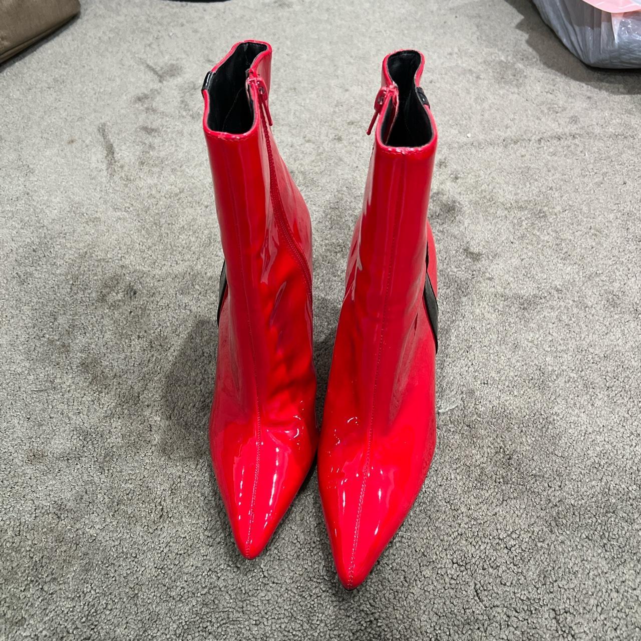 Red patent leather hot sale boots forever 21