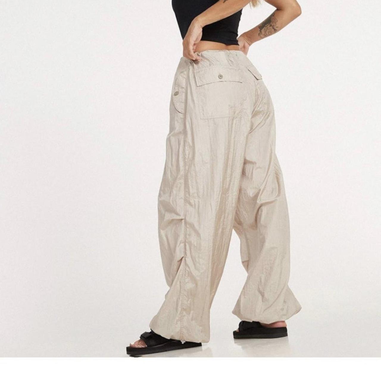 Zara Women's Cream Joggerstracksuits Depop