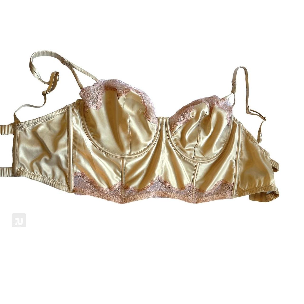 Vintage Victoria's Secret embroidered bra 34-36c, - Depop