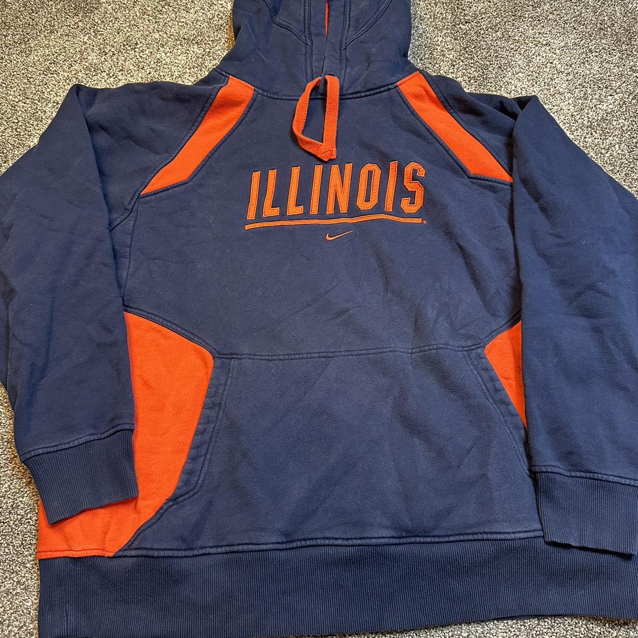 Vintage Nike team Illinois fighting Illini hoodie.... - Depop