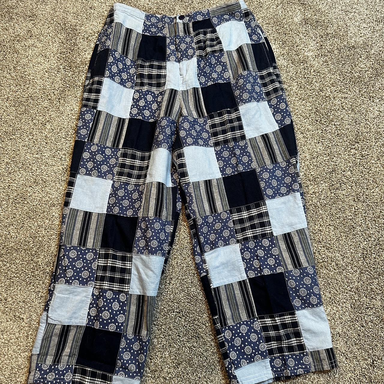 Vintage patchwork quilted capri pants. Size small.... - Depop