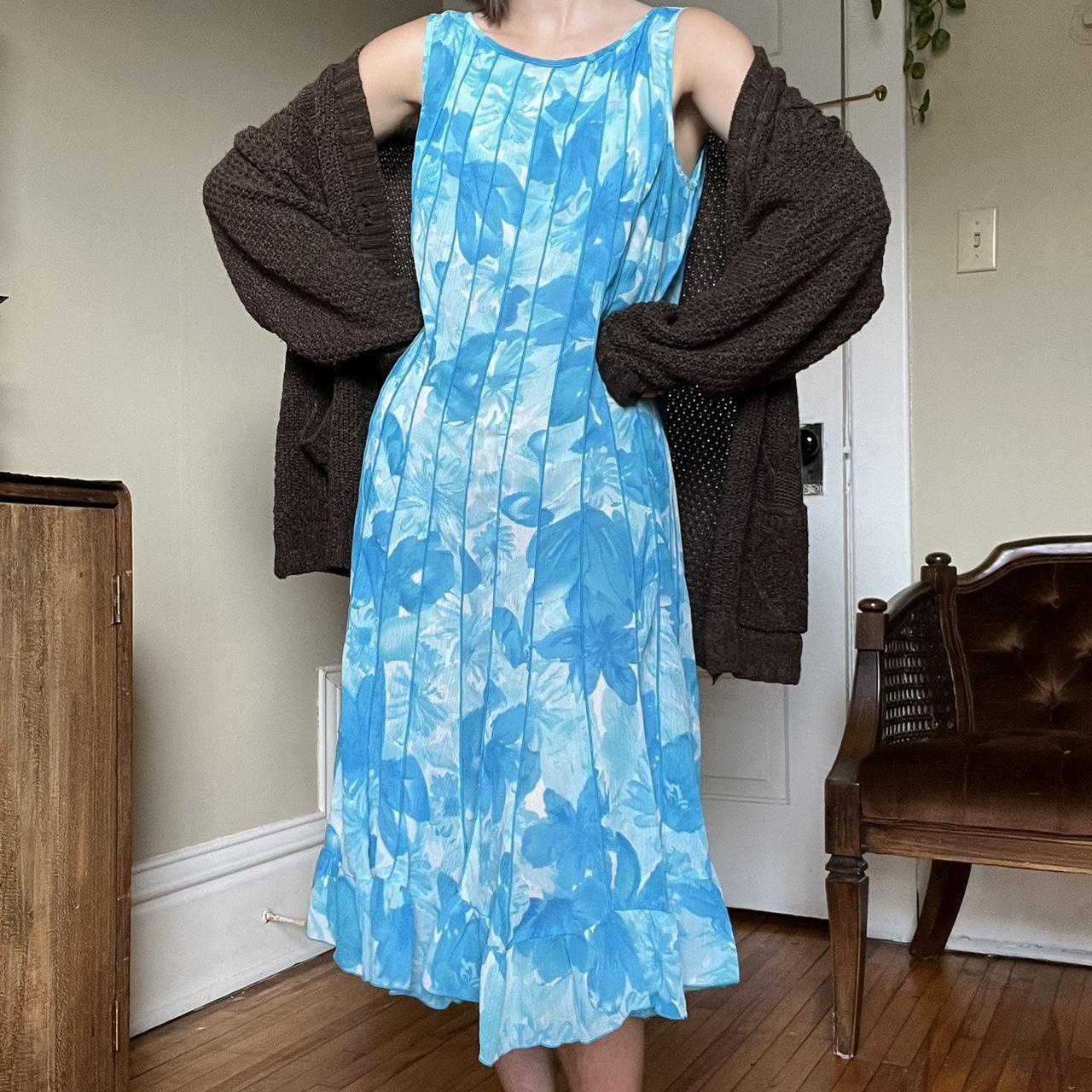 item listed by honeythrifting