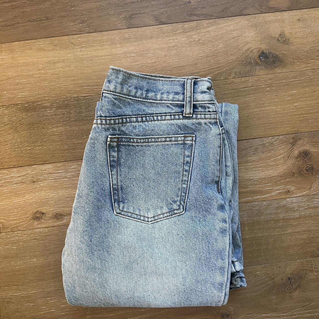 Brandy Melville Quinn jeans, size 25ish NWOT - Depop