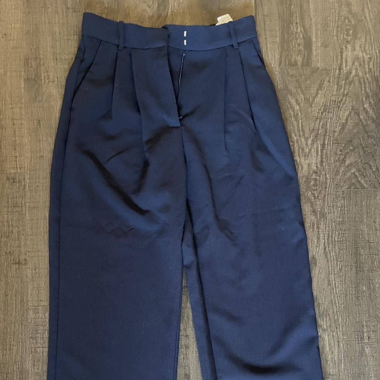 Wide leg navy blue trousers with a cute pleated... - Depop