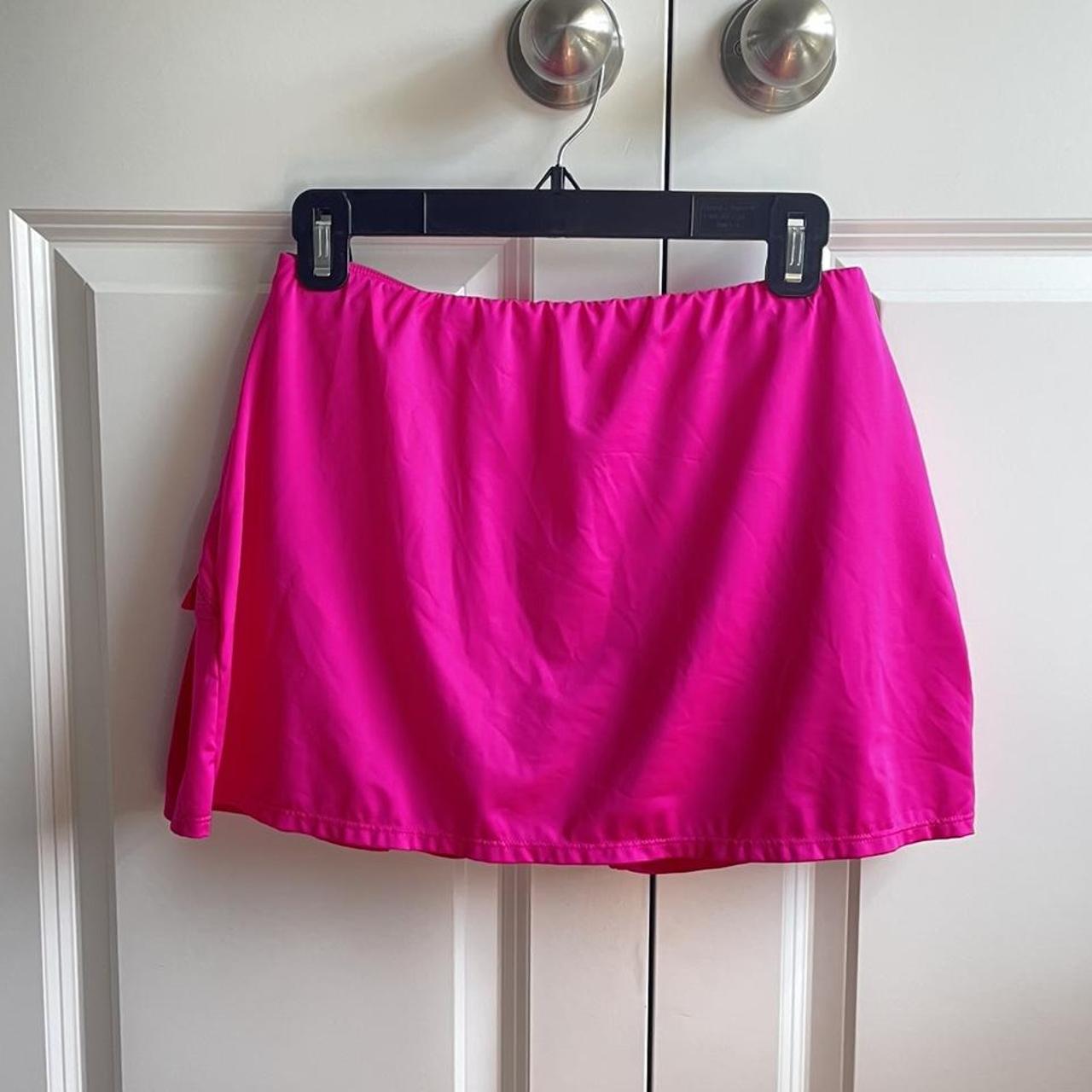 Tail Women's Pink Skirt | Depop