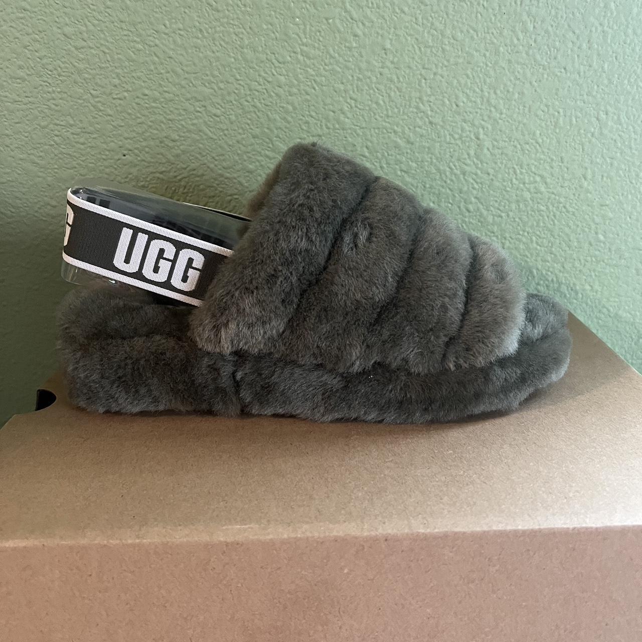 Grey ugg discount slippers size 7