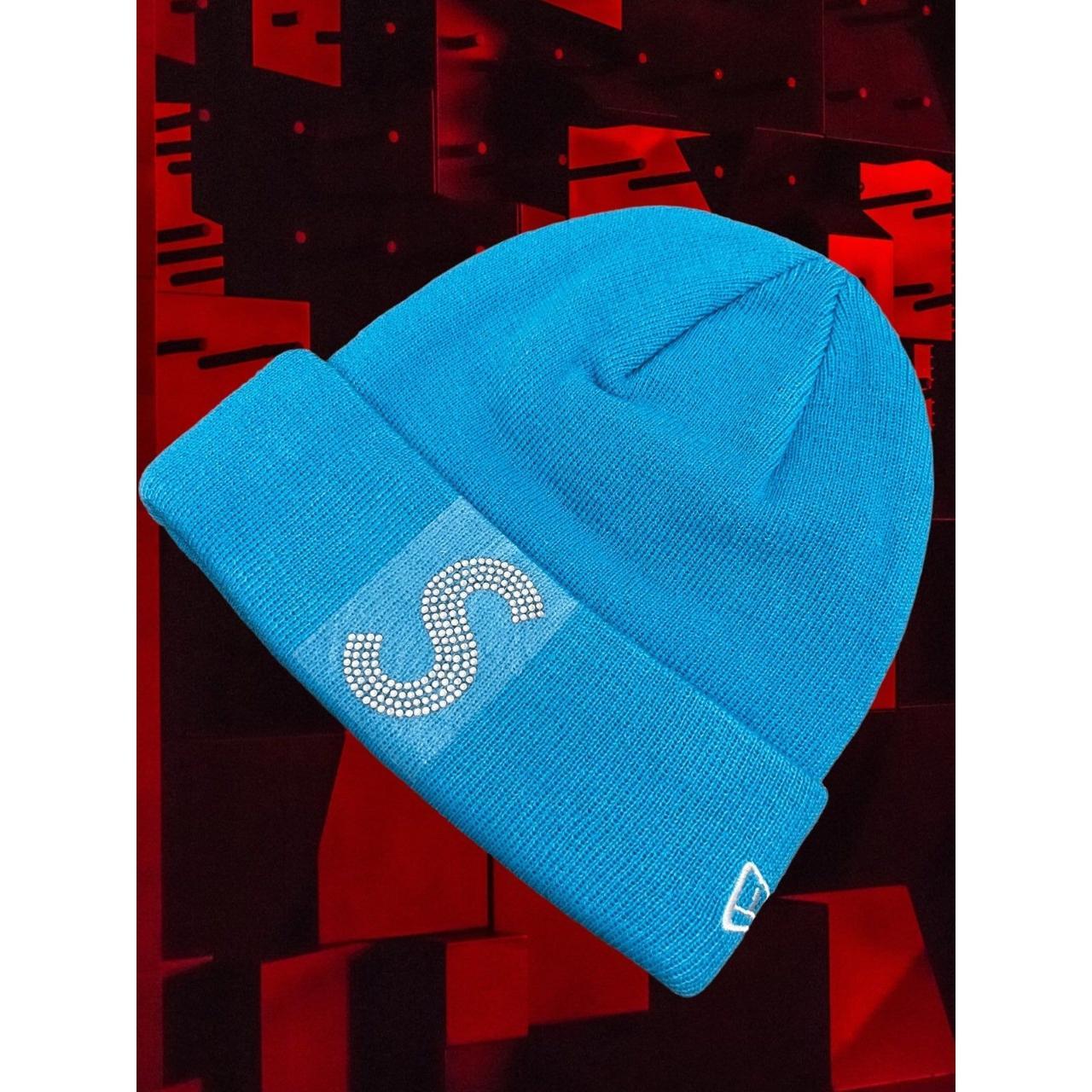 SUPREME NEW ERA SWAROVSKI S LOGO BEANIE