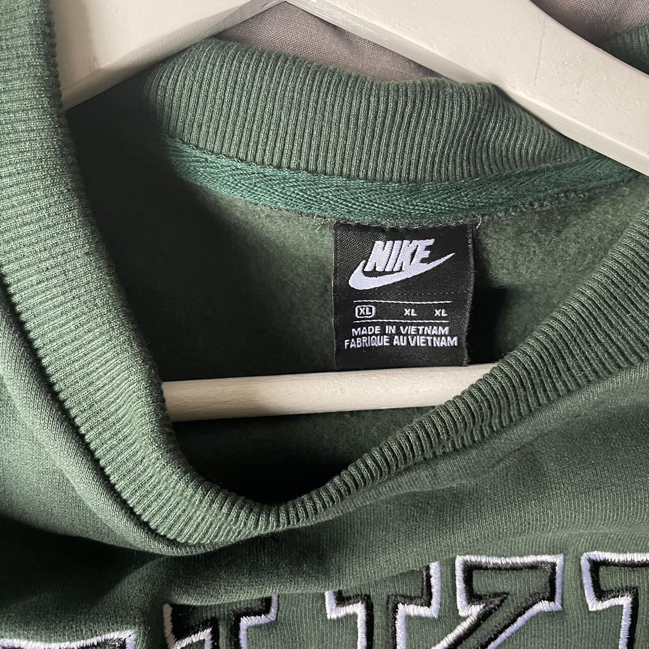 Nike Men's Green and White Sweatshirt | Depop