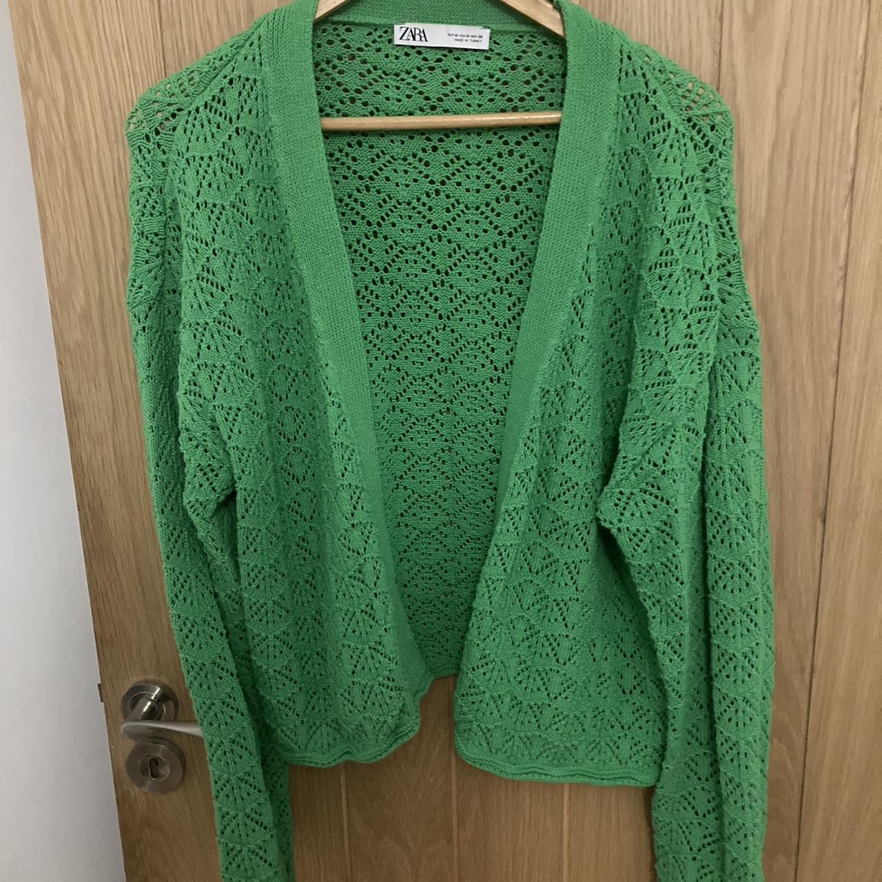 Zara Women's Green Cardigan Depop