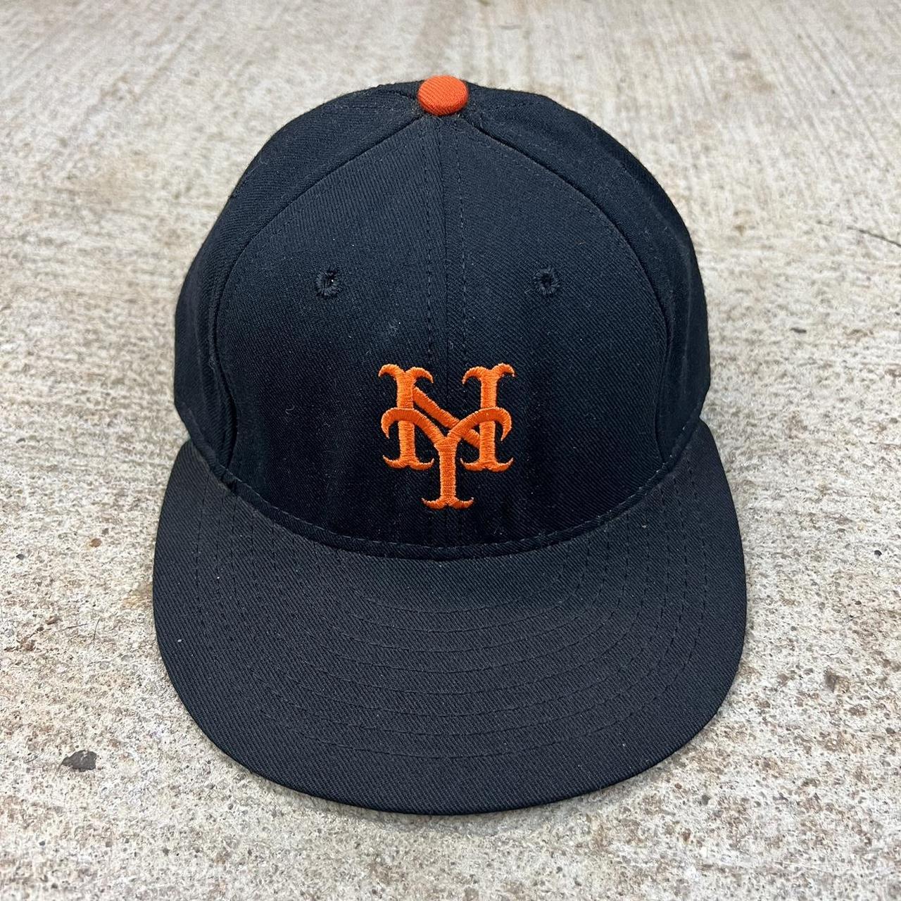 Vintage 90s American Needle New York Mets MLB fitted. Depop