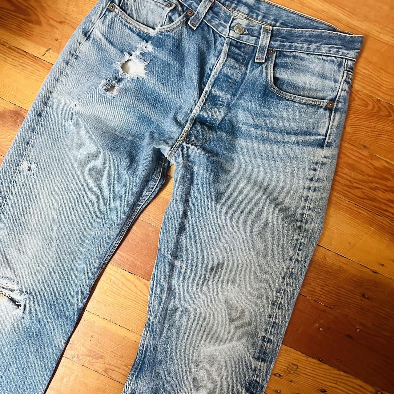 Vintage 501 Levi’s. This fade!!😍😍😍 beat up, holes,... - Depop