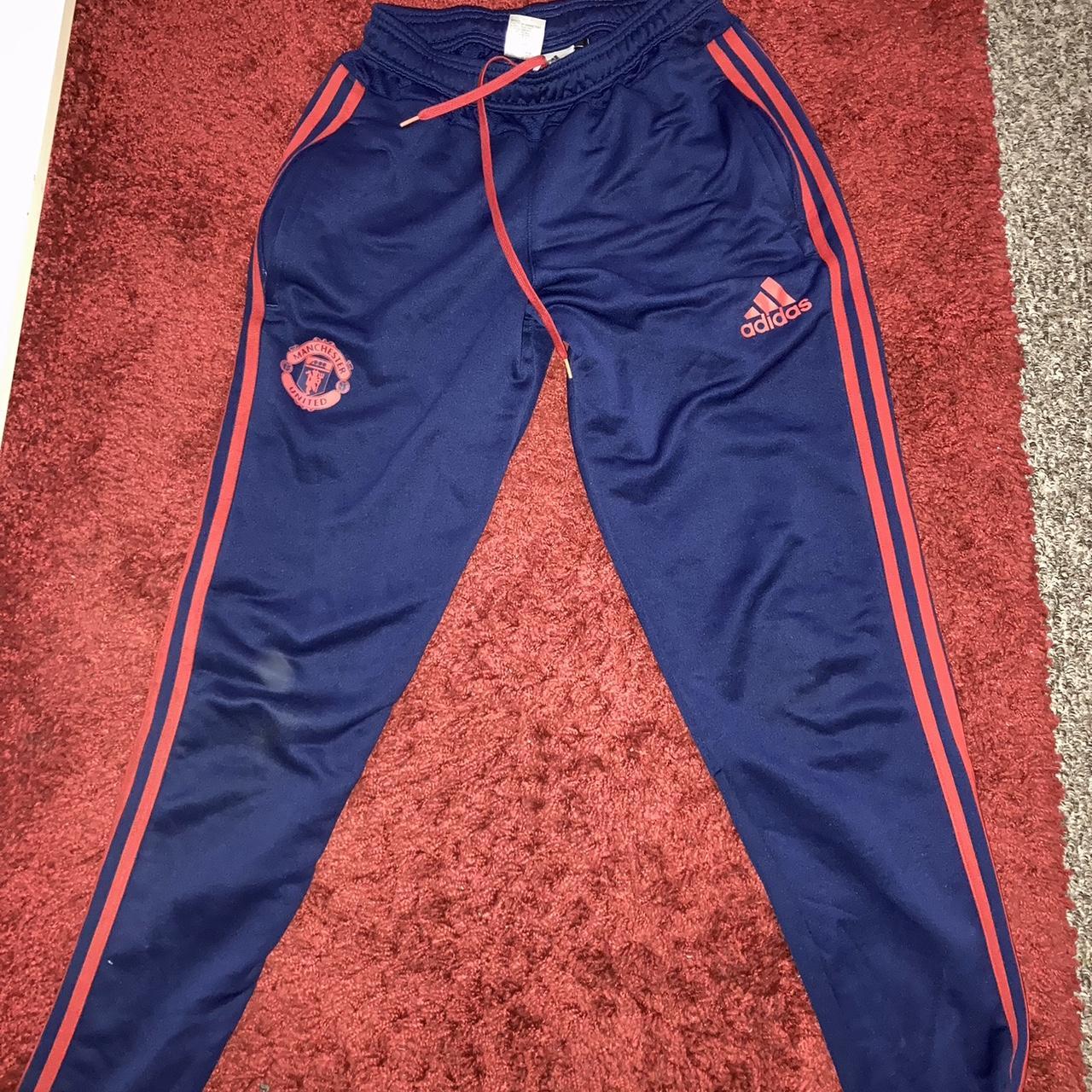 Adidas man united 15/16 training pants Depop