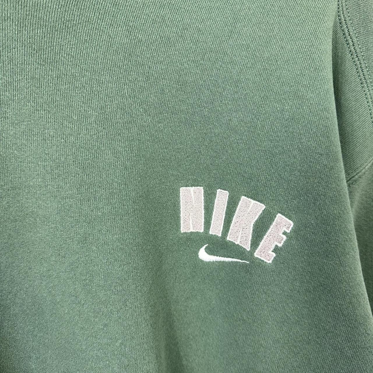 Nike sweatshirt vintage discount green