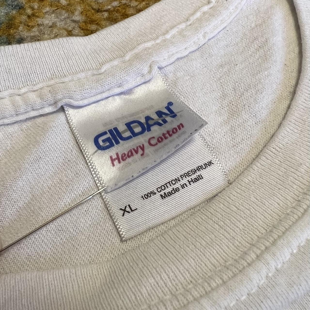 Gildan Men's White and Yellow T-shirt | Depop