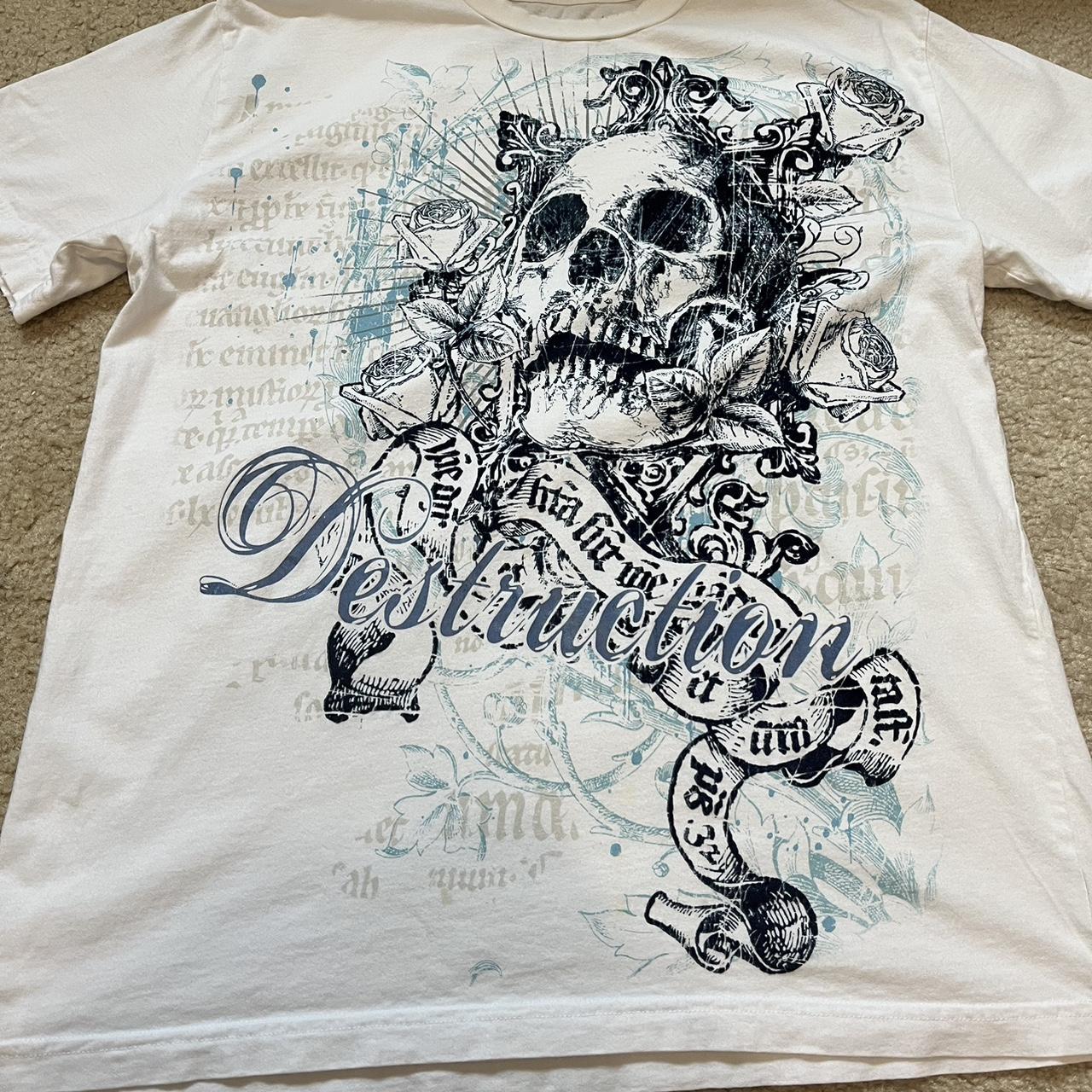 medium white Hybrid skull y2k t shirt men's blue and | Depop