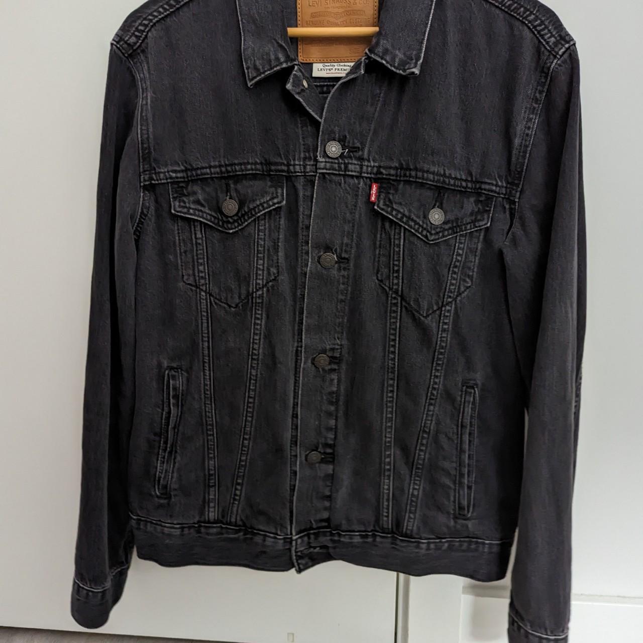 Levi's Men's Black Jacket Depop