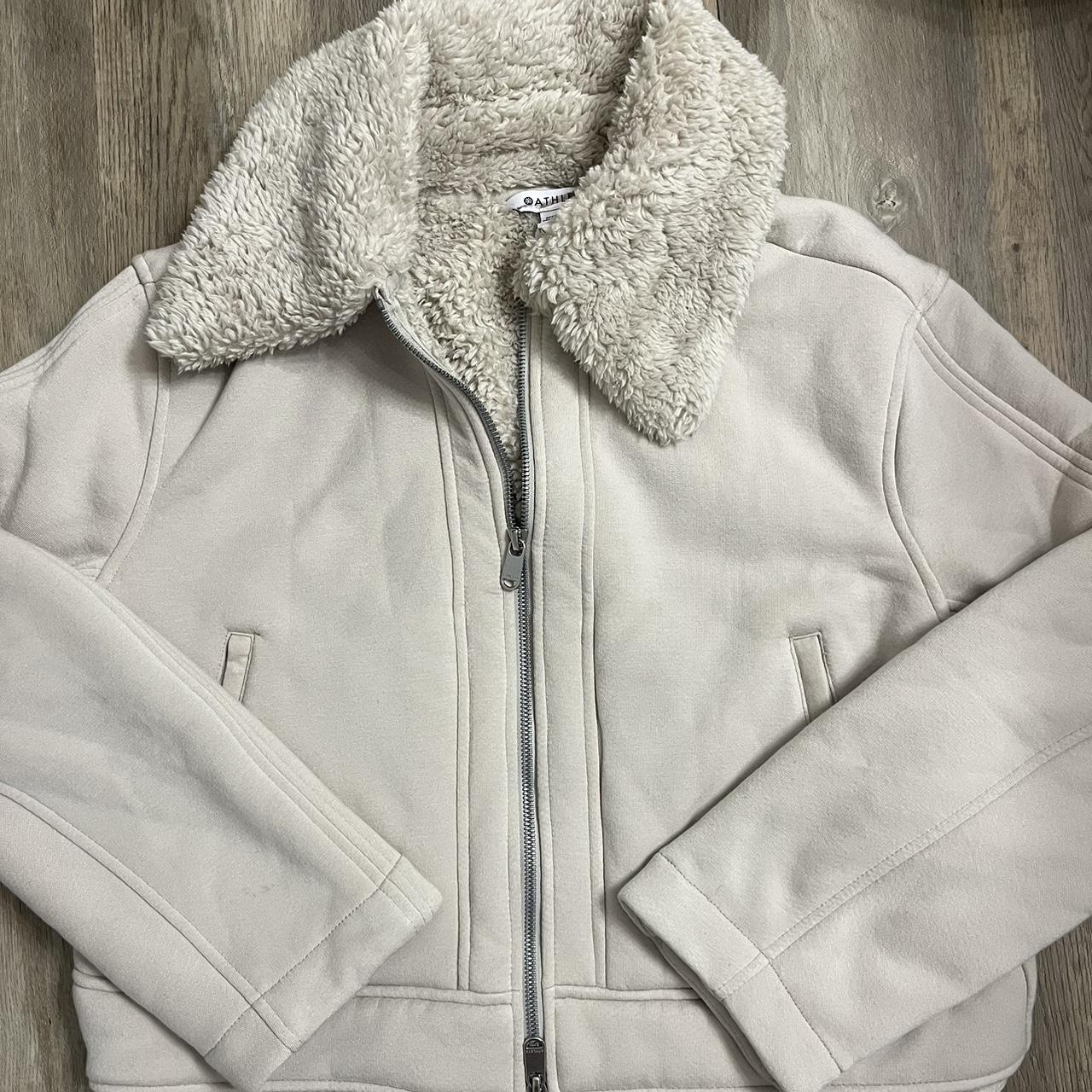 Athleta Westbound Sherpa jacket in ivory Size small... - Depop