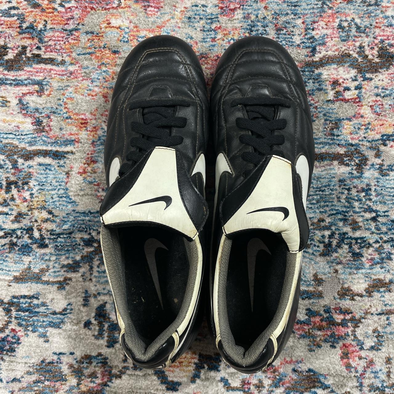 nike tiempo football boots black and white