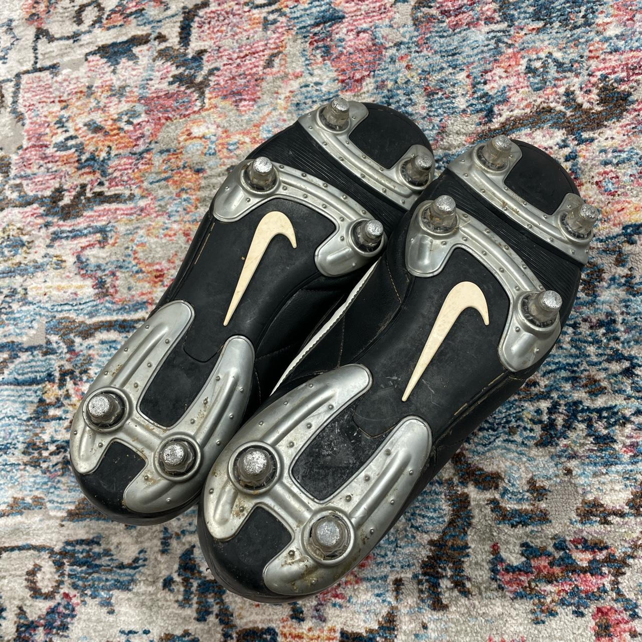 nike tiempo football boots black and white