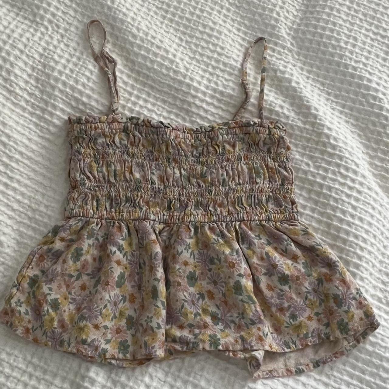 American Eagle Women's Vest Depop