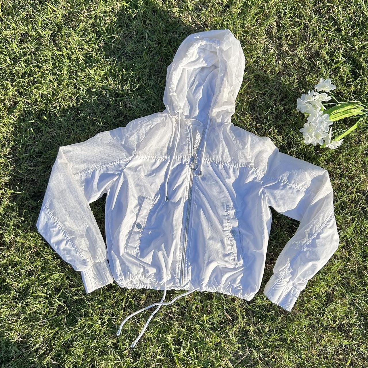 Hollister Zipper White Windbreaker 🤍 Size XS, Depop