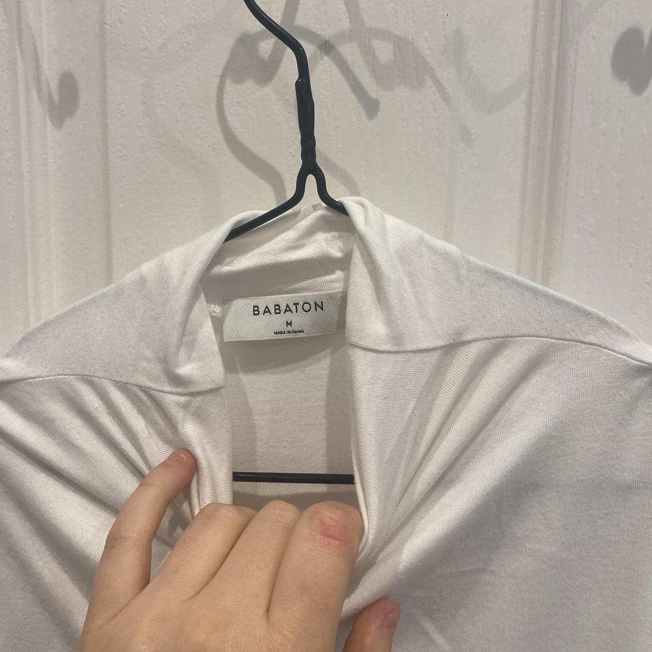 Babaton White Mock Neck Cropped Tank Size M Depop