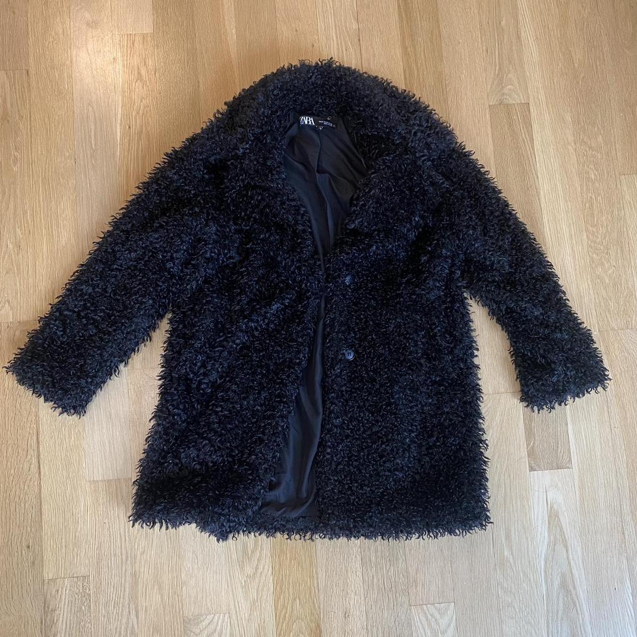 Stunning Zara black fur coat Bought last winter but... - Depop