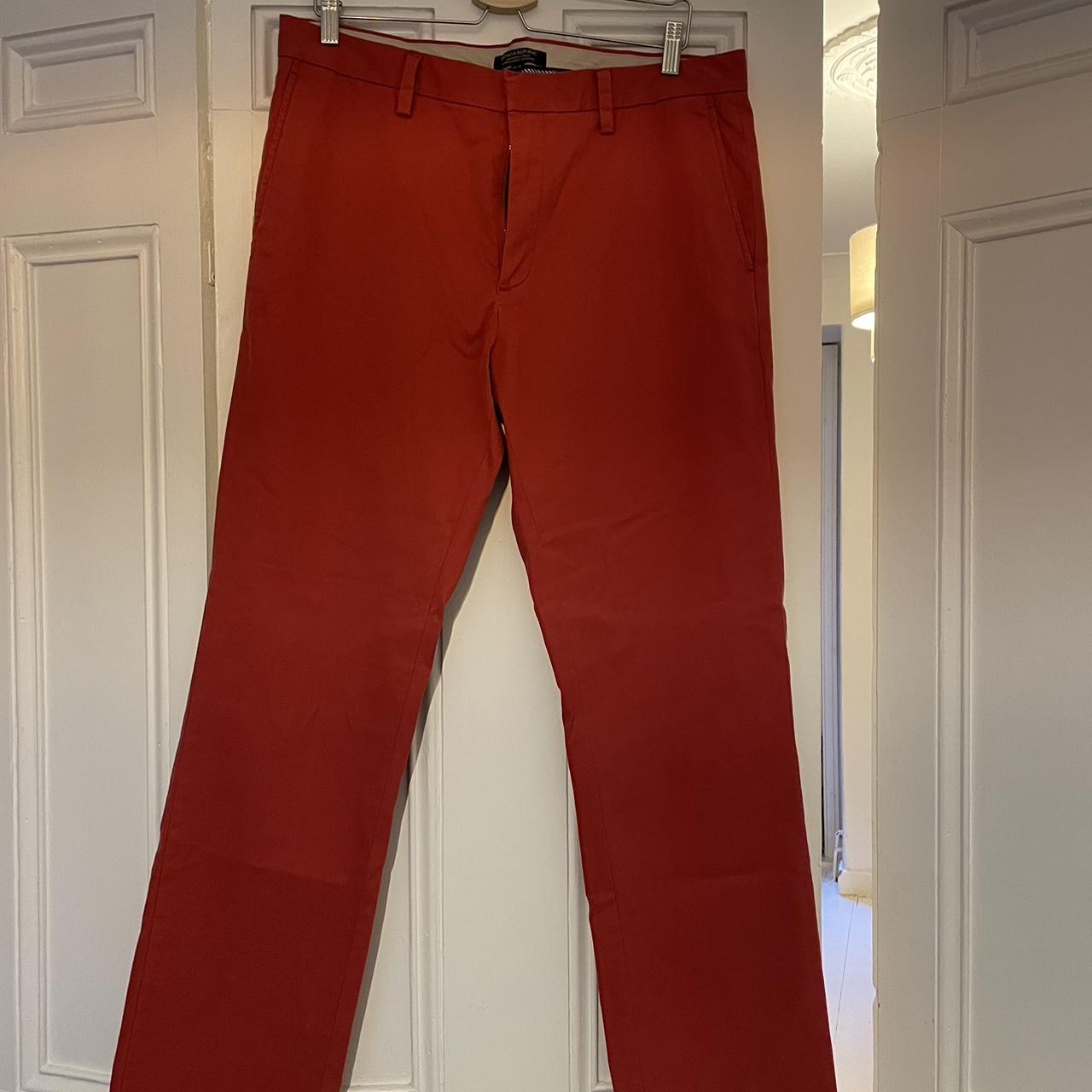 Banana Republic men’s chinos size 34, excellent... Depop