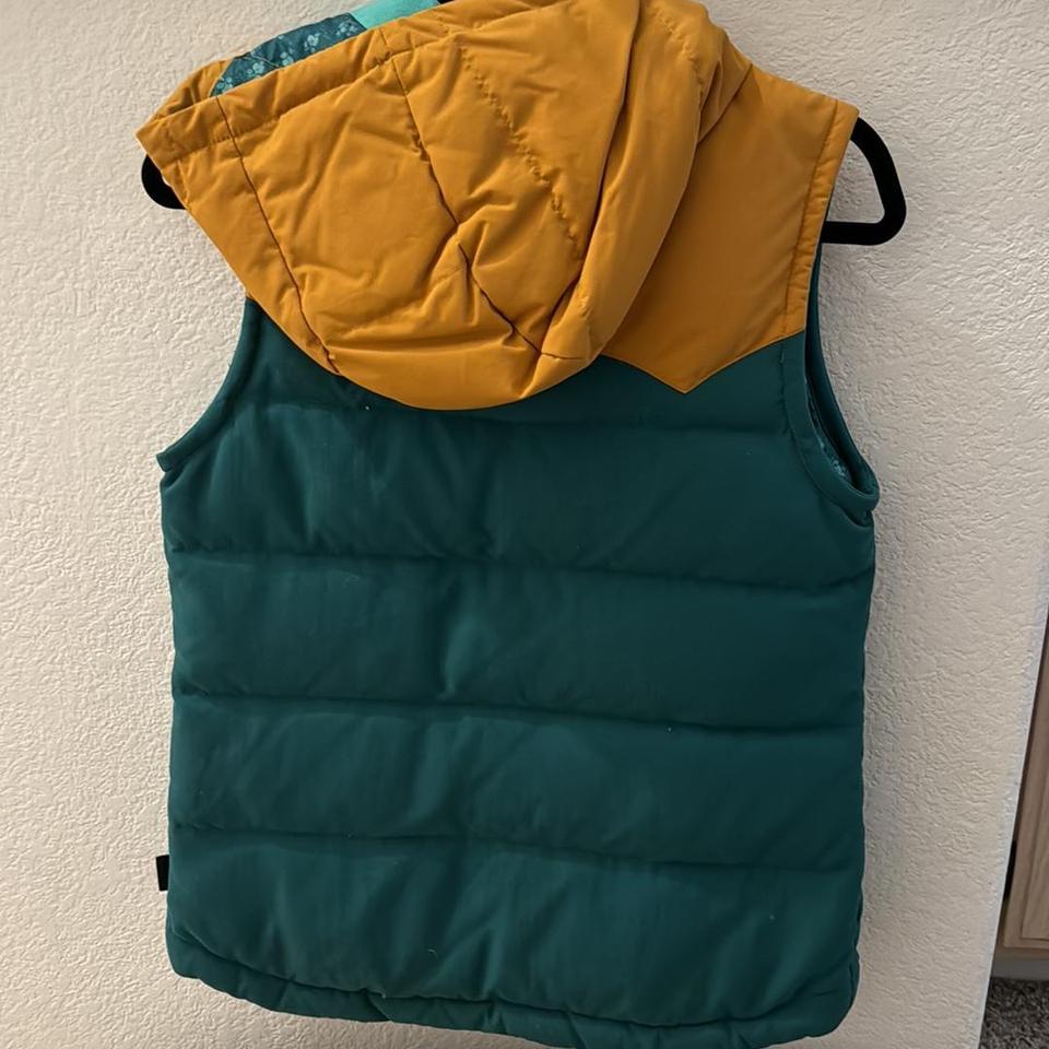 Patagonia women's bivy hot sale hooded vest buffalo green