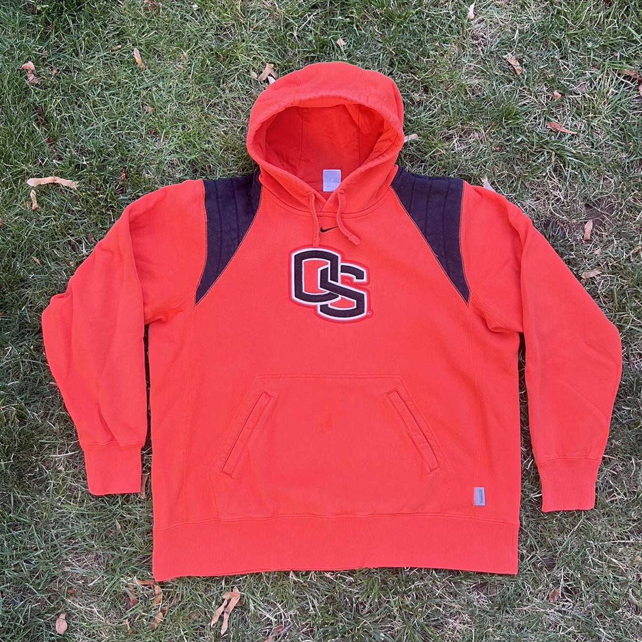 Oregon state best sale nike sweatshirt