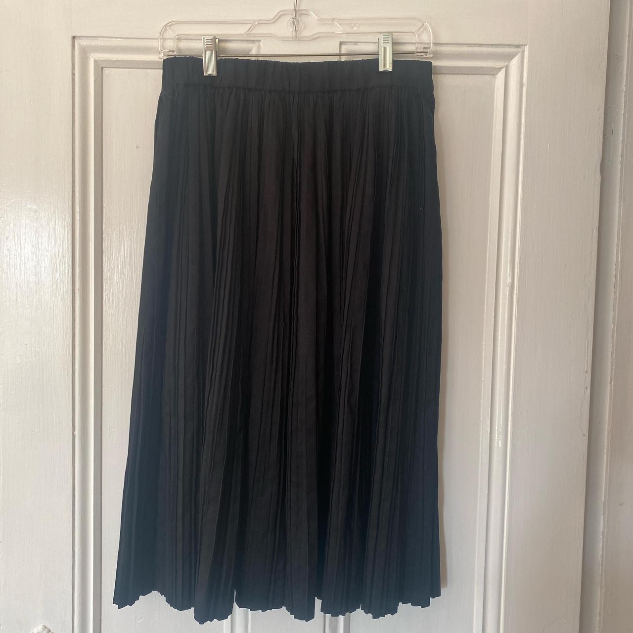 Gorman black pleated skirt size 10 Great staple for... - Depop