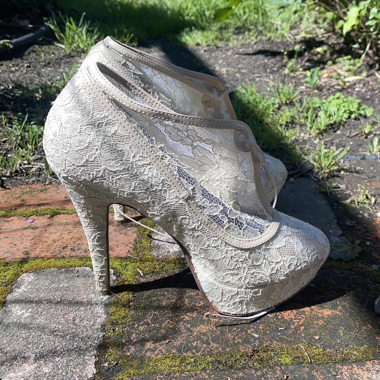 HOT Bow Tie Vintage Inspired Heels White Lace, Vintage Inspired