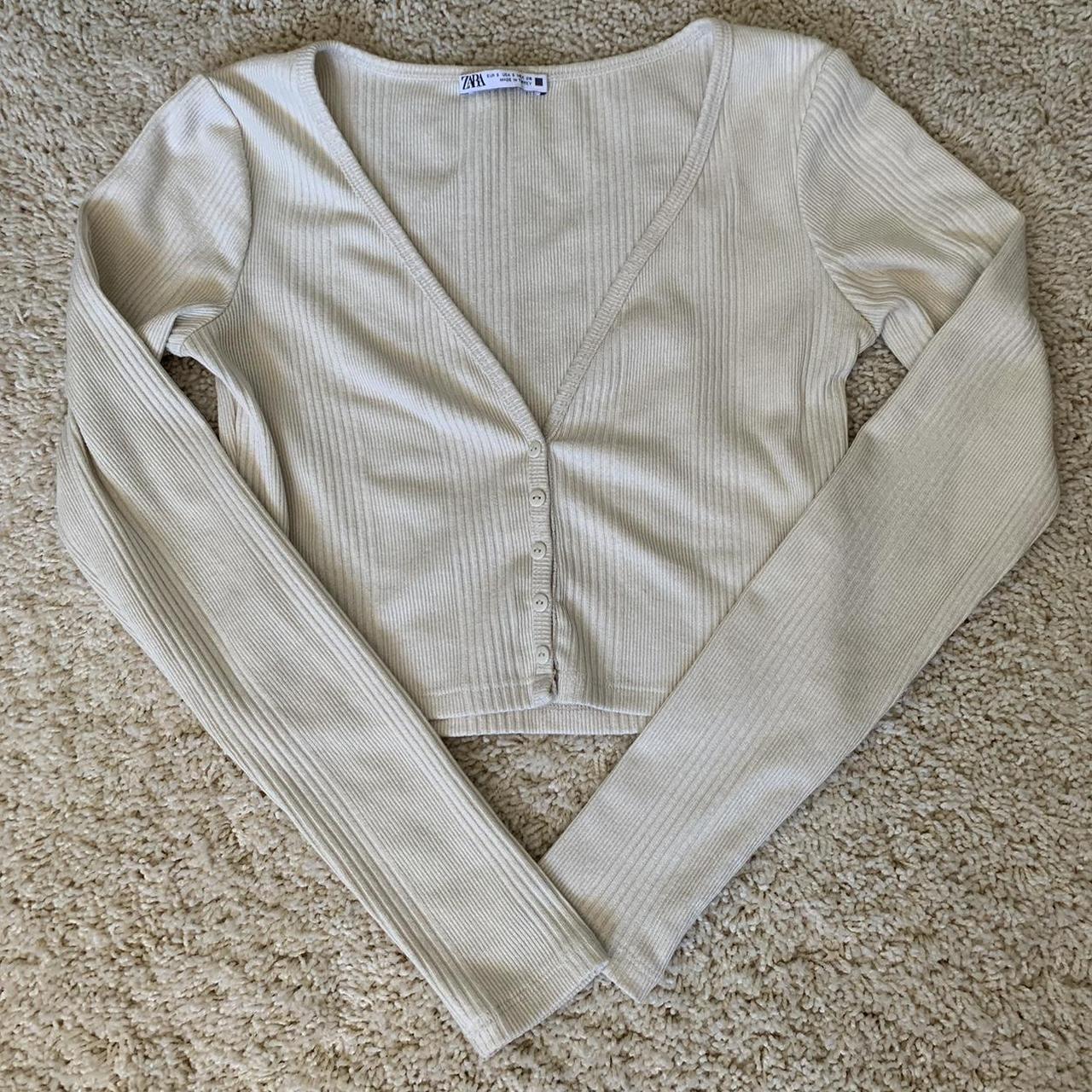 Cropped Zara cream colored long sleeve shirt size... Depop