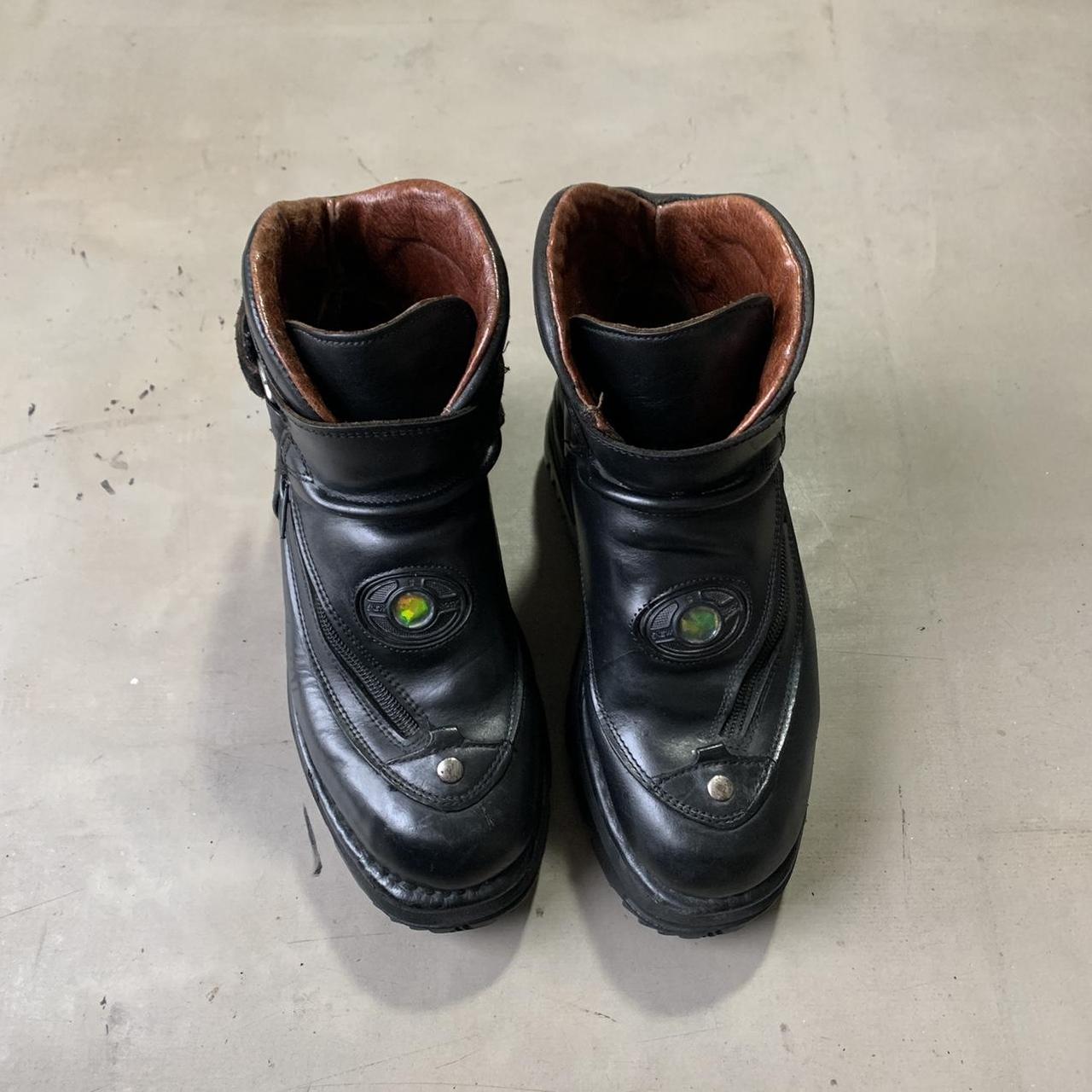 靴 90s vintage NEW ROCK Vintage 90s very rare New Rock shoes. Platform and | Depop