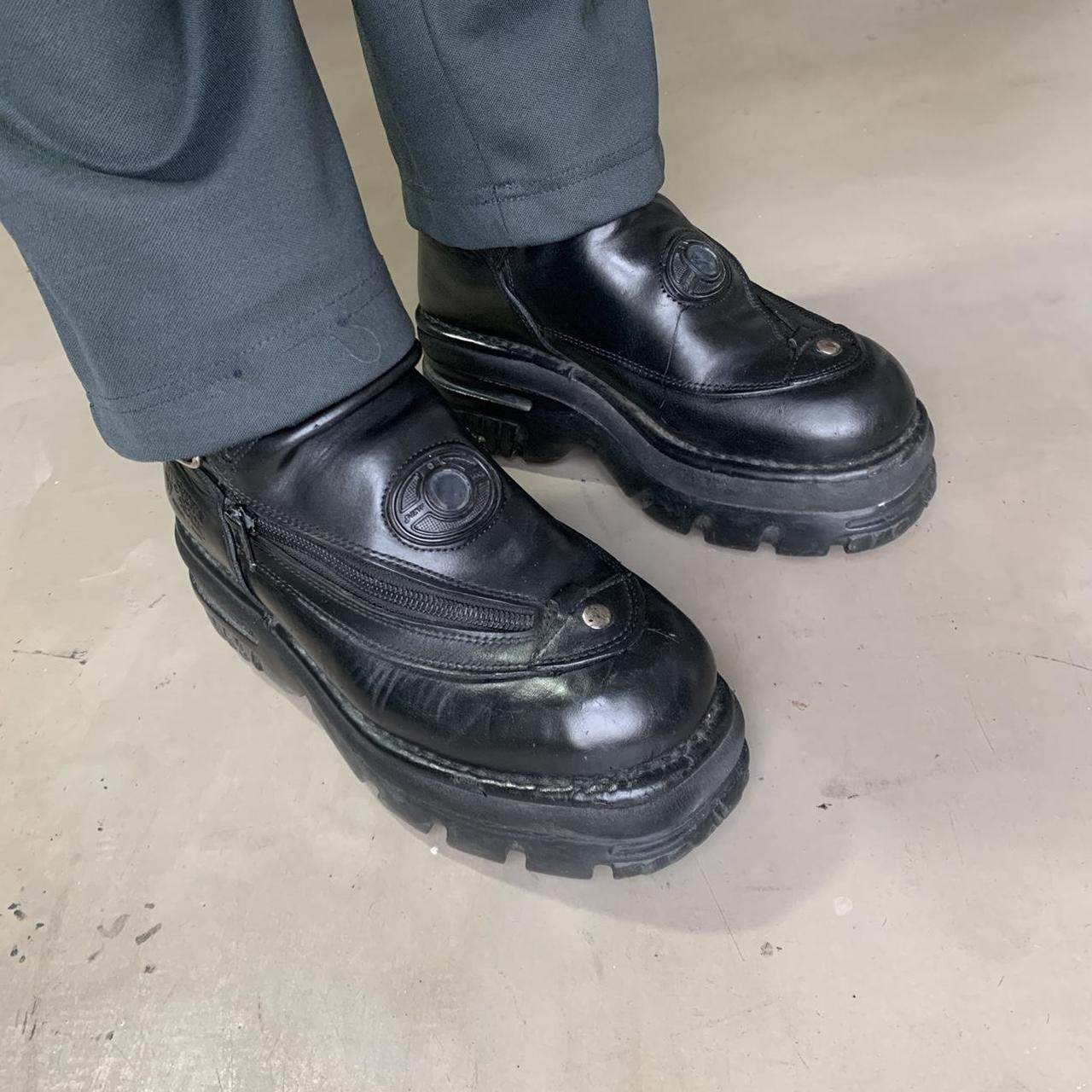 靴 90s vintage NEW ROCK Vintage 90s very rare New Rock shoes. Platform and | Depop