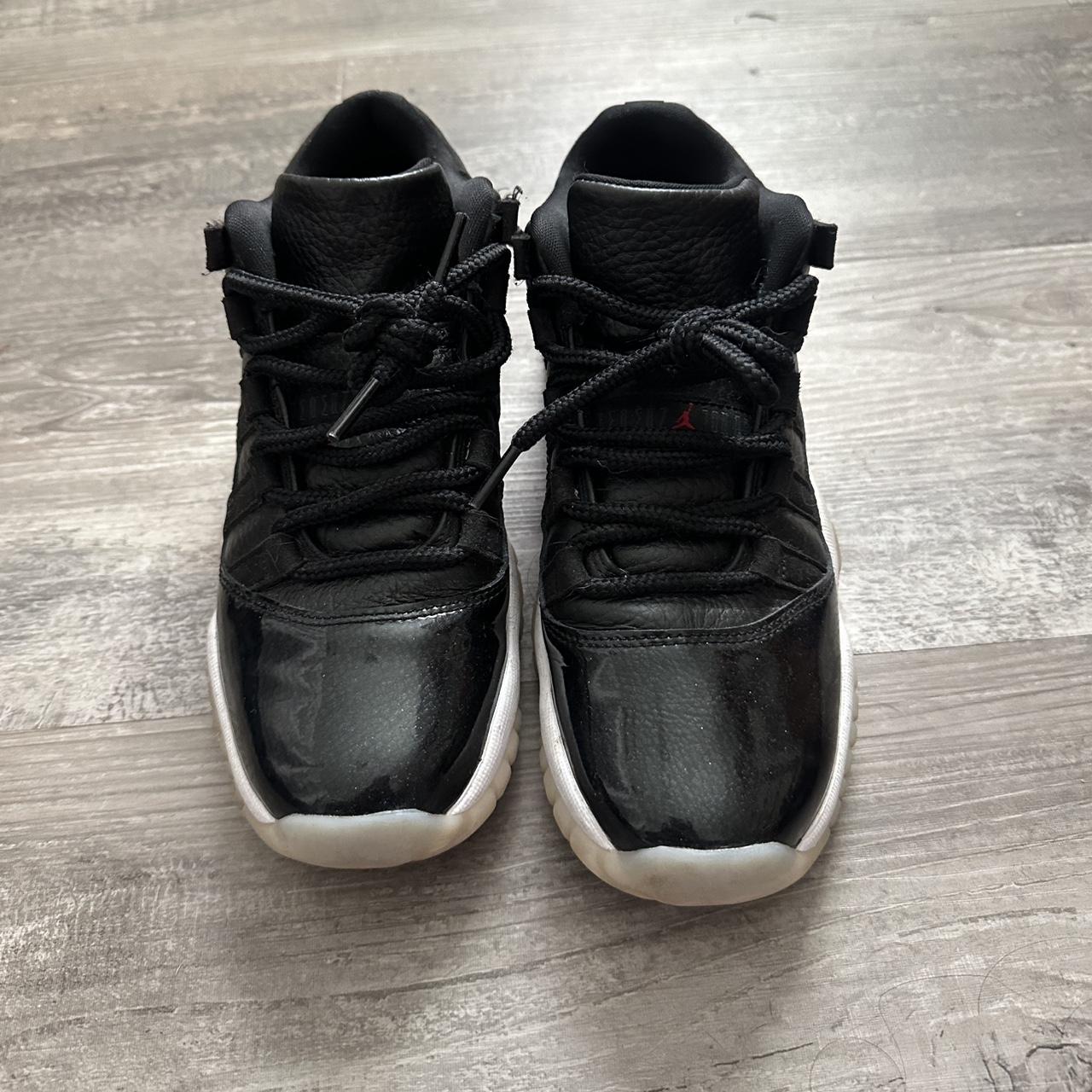 black glitter retro 11s