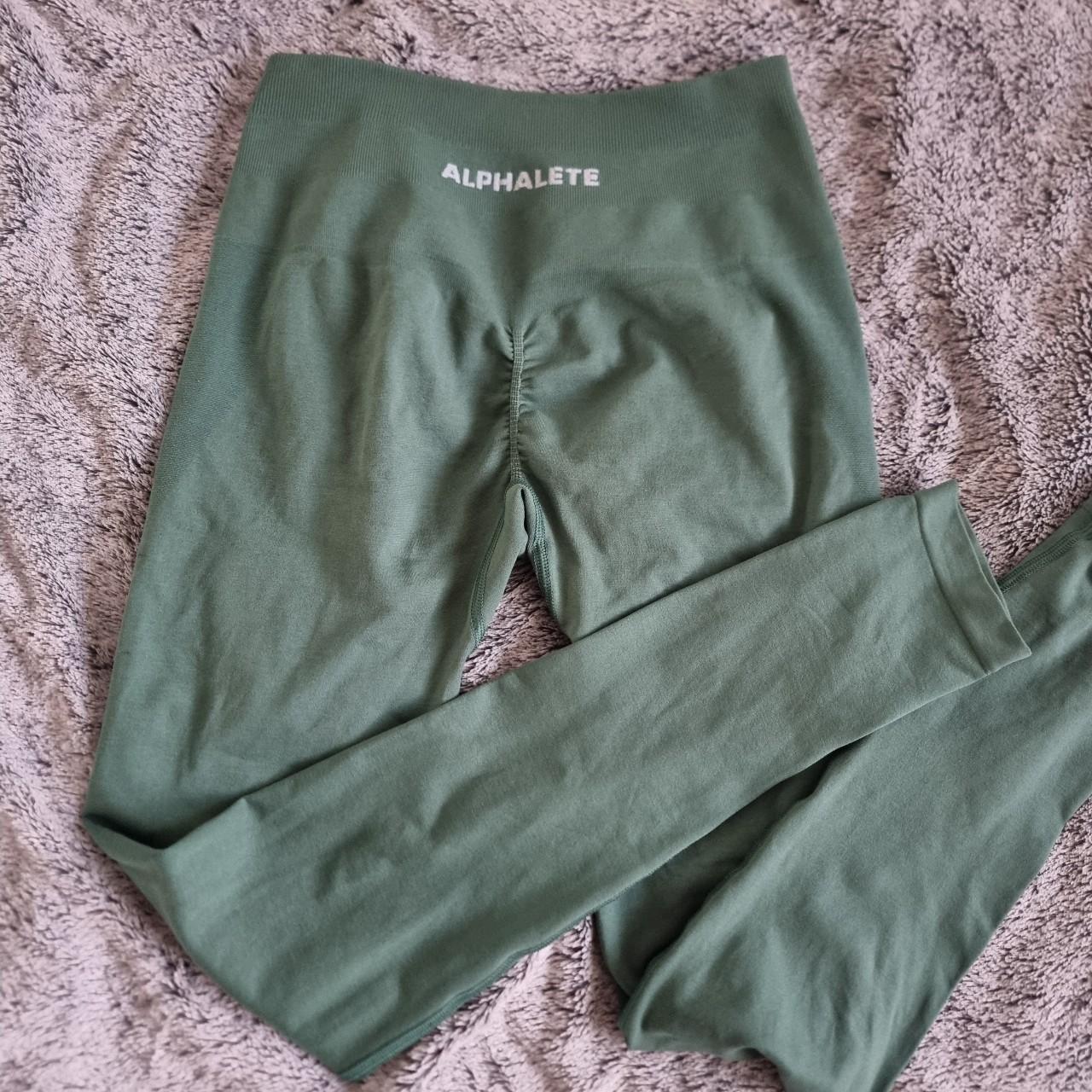 Alphalete Amplify Leggings in Ivy size S store