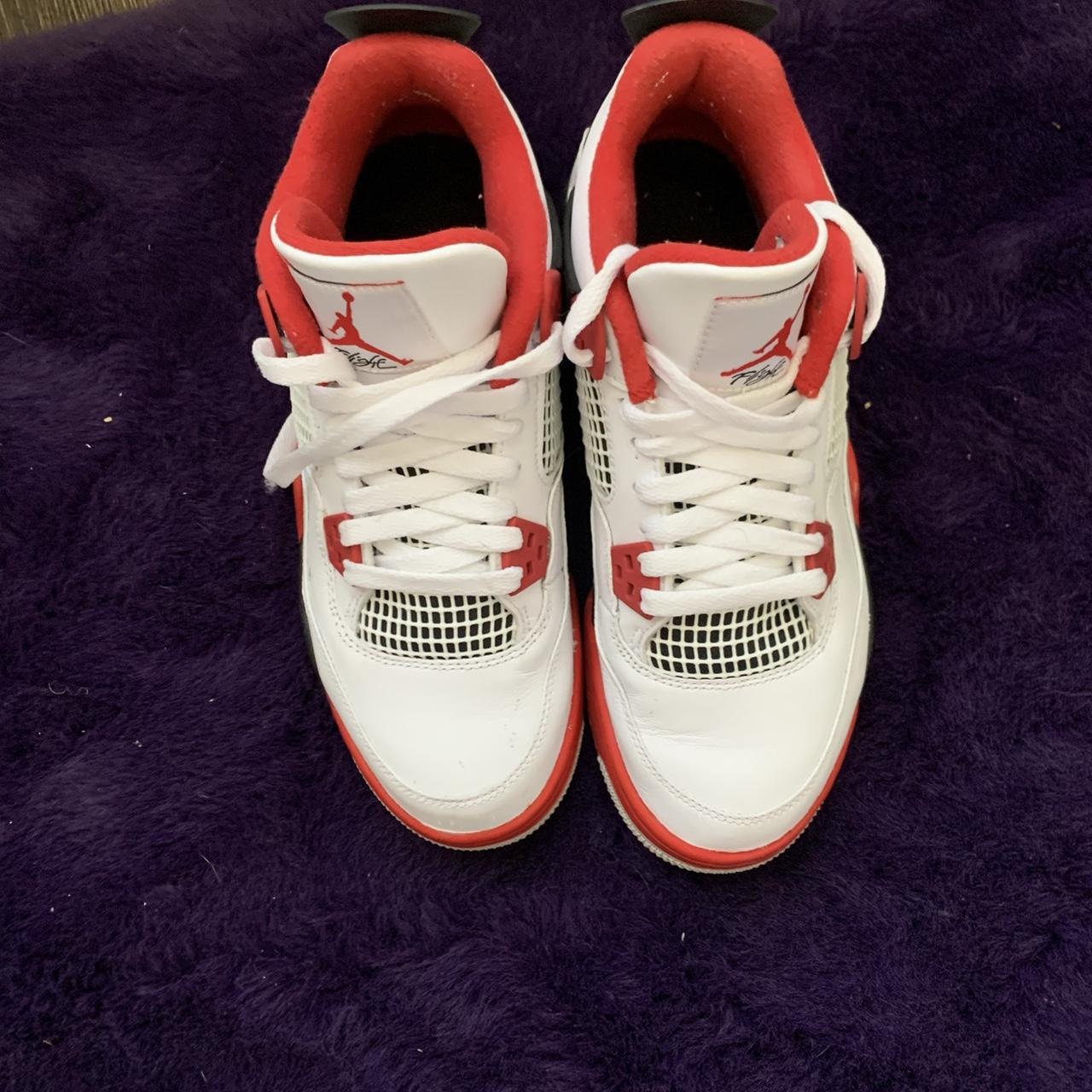 Jordan 4 Fire Red size 6.5 in men’s size 8 in... - Depop