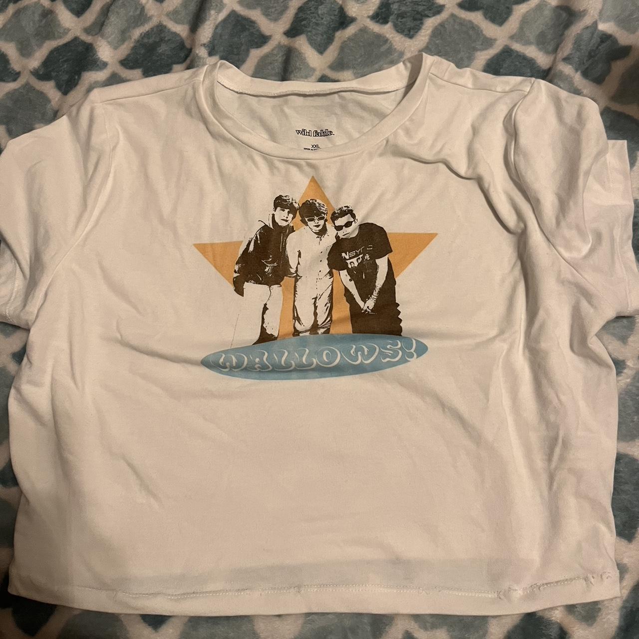 supa cute wallows fanmade merch from etsy! selling... Depop